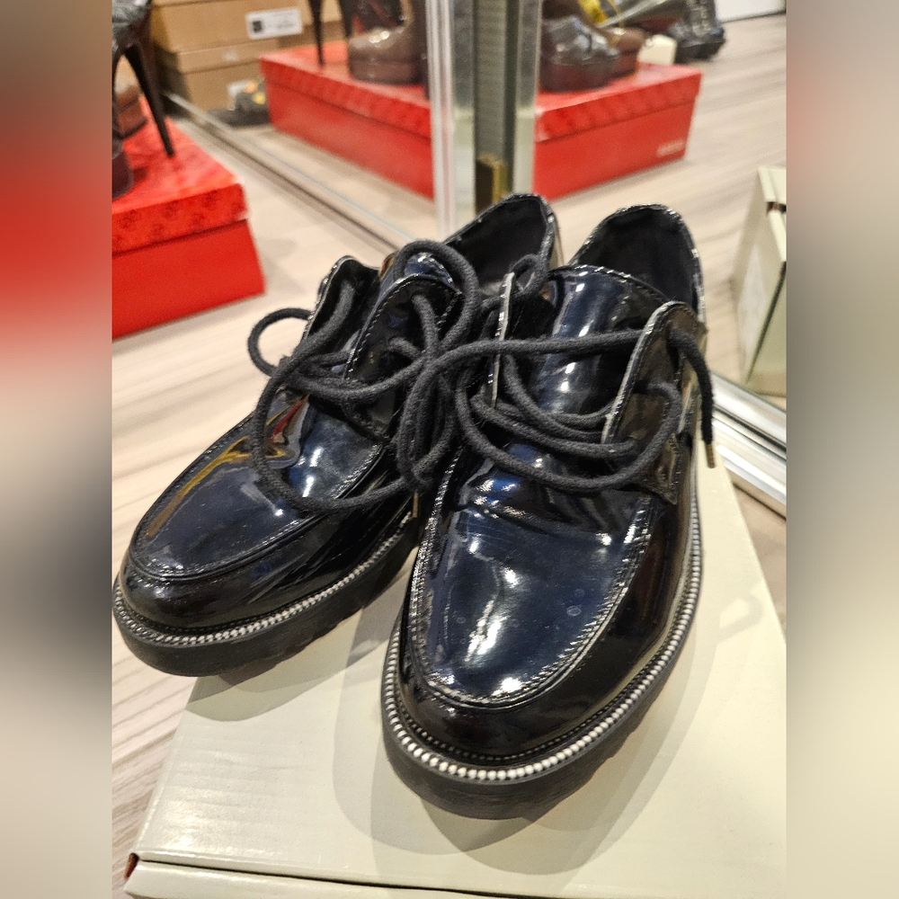 Pre-owned Cathy Jean moccasins black  size 7.